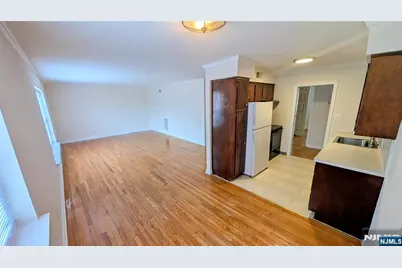 522 N Maple Avenue A 19 #A 19, Ridgewood, NJ 07450 - Photo 3