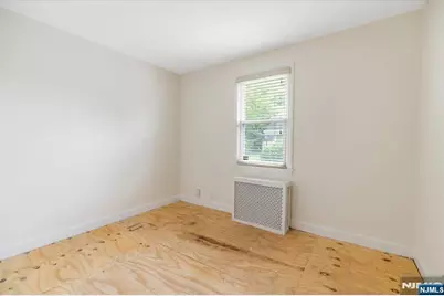 849 Wyoming Avenue, Maywood, NJ 07607 - Photo 11