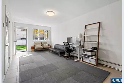 2480 6th Street A #A, Fort Lee, NJ 07024 - Photo 17