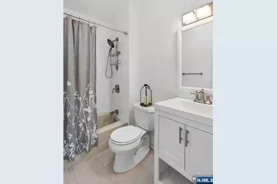 2480 6th Street A #A, Fort Lee, NJ 07024 - Photo 15