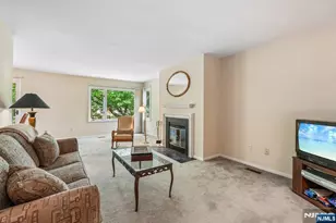 220 Mountain View Dr 220, Mahwah, NJ 07430 - Photo 7