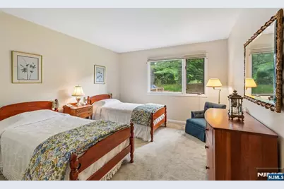 220 Mountain View Drive 220 #220, Mahwah, NJ 07430 - Photo 11