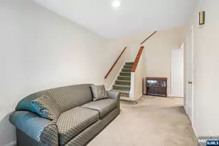 220 Mountain View Dr 220, Mahwah, NJ 07430 - Photo 5
