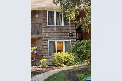 1 Tulip Crescent 1A #1A, Little Falls Township, NJ 07424 - Photo 3