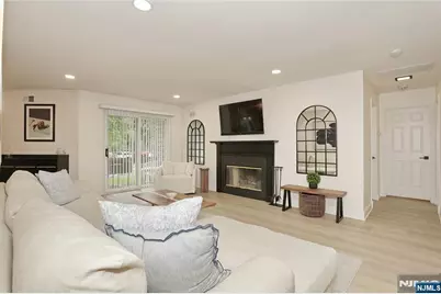 1 Tulip Crescent 1A #1A, Little Falls Township, NJ 07424 - Photo 9