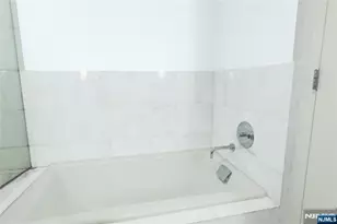 2 2nd Street 1207, Jersey City, NJ 07302 - Photo 9