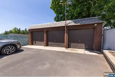 137 Uhland, East Rutherford, NJ 07073 - Photo 31