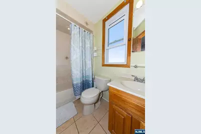 137 Uhland, East Rutherford, NJ 07073 - Photo 19