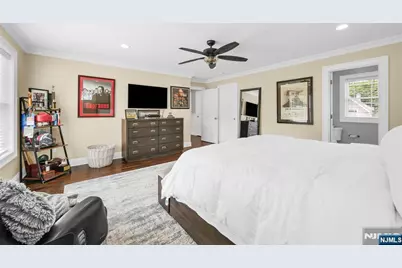 42 Saratoga Drive, Oakland, NJ 07436 - Photo 29