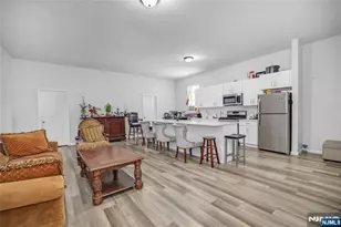 512 Monastery Pl 3, Union City, NJ 07087 - Photo 3