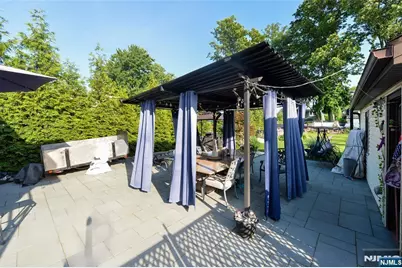 18 Parker Avenue, Hawthorne, NJ 07506 - Photo 27