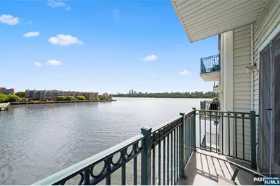 250 The Promenade, Edgewater, NJ 07020 - Photo 19