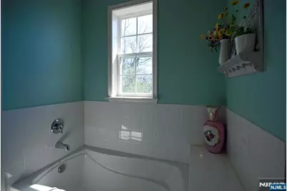 5 Slate Court A3 #A3, Woodland Park, NJ 07424 - Photo 17