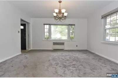 88 Woodland Avenue, Rutherford, NJ 07070 - Photo 3