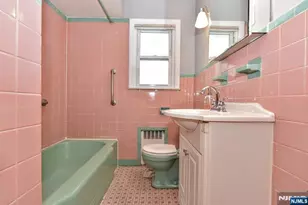 88 Woodland Ave, Rutherford, NJ 07070 - Photo 5