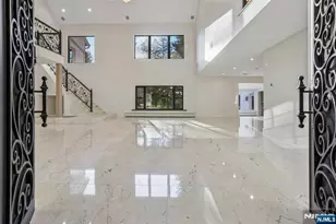 1050 Ramapo Valley Rd, Mahwah, NJ 07430 - Photo 9