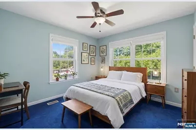 81 Hudson Avenue, Ridgefield Park, NJ 07660 - Photo 13
