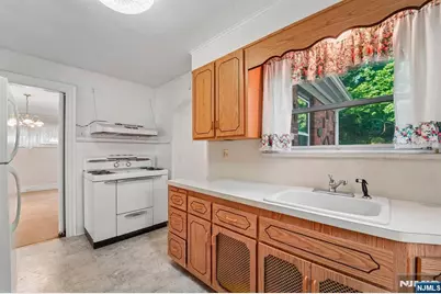 124 Walker Road, West Orange Township, NJ 07052 - Photo 13