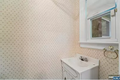 124 Walker Road, West Orange Township, NJ 07052 - Photo 17