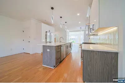 309 7th A #A, Palisades Park, NJ 07650 - Photo 15