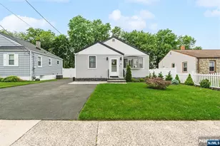 316 Blvd S, Saddle Brook Township, NJ 07663 - Photo 3