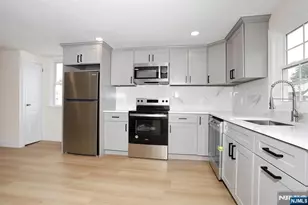 22 Falmouth Ave 2, Elmwood Park, NJ 07407 - Photo 7