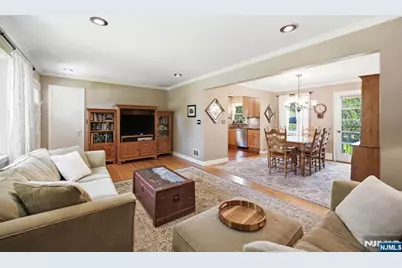 36 Calumet Avenue, Oakland, NJ 07436 - Photo 9