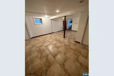 83 Macarthur Avenue 1st. Floor #1st. floor, Lodi, NJ 07644 - Photo 13