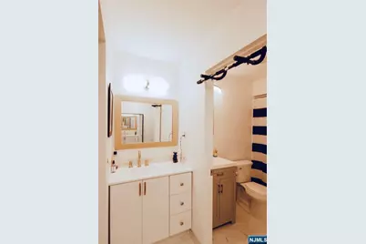 67 71st Street 2 #2, Guttenberg, NJ 07093 - Photo 9