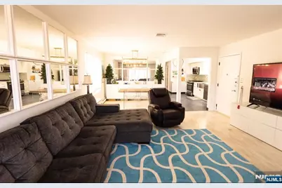 67 71st Street 2 #2, Guttenberg, NJ 07093 - Photo 3