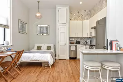 295 Bloomfield Avenue C0009 #C0009, Montclair, NJ 07042 - Photo 9