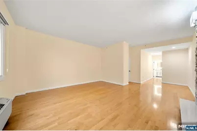 399 11th 206 #206, Palisades Park, NJ 07650 - Photo 13
