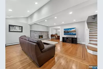 1134 Julia Street, Teaneck Township, NJ 07666 - Photo 5