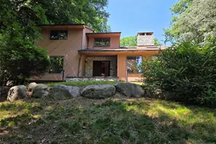 724 Tall Oaks Ct, Franklin Lakes, NJ 07417 - Photo 1