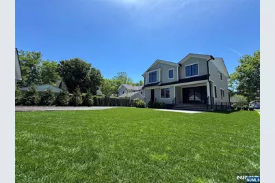 671 Delaware Avenue, Ridgewood, NJ 07450 - Photo 31