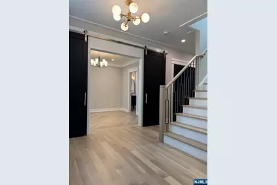 671 Delaware Avenue, Ridgewood, NJ 07450 - Photo 5
