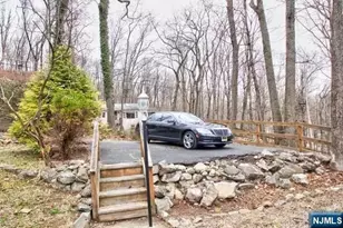 17 Onteora Rd, Vernon, NJ 07422 - Photo 7