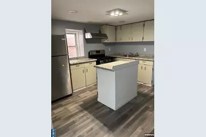 166 Lincoln Place, Garfield, NJ 07026 - Photo 5