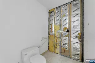 100 Carlyle 16 J/K N, Cliffside Park, NJ 07010 - Photo 41