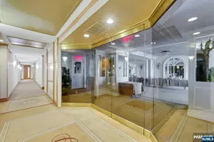 100 Carlyle 16 J/K N, Cliffside Park, NJ 07010 - Photo 43