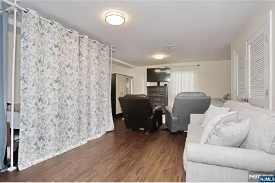 310 6th Street A #A, Fairview, NJ 07022 - Photo 35