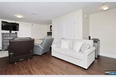 310 6th Street A #A, Fairview, NJ 07022 - Photo 37