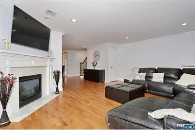 310 6th Street A #A, Fairview, NJ 07022 - Photo 7