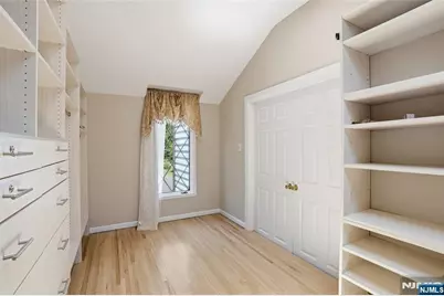2 Woodside Avenue, West Caldwell, NJ 07006 - Photo 17