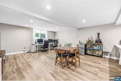 850 Edgewater Avenue, Ridgefield, NJ 07657 - Photo 25