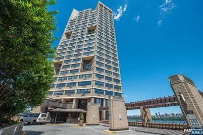 7004 Boulevard East 39F #39F, Guttenberg, NJ 07093 - Photo 1