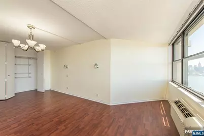 7004 Boulevard East 39F #39F, Guttenberg, NJ 07093 - Photo 25