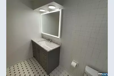 460B Liberty 208 #208, Little Ferry, NJ 07643 - Photo 23