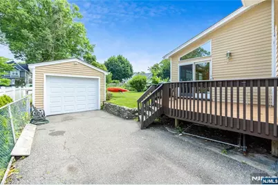 176 Woodward Avenue, Rutherford, NJ 07070 - Photo 33