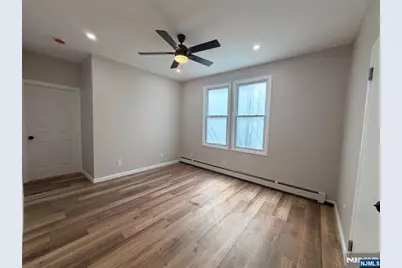 9 Van Nostrand Avenue, Jersey City, NJ 07305 - Photo 3